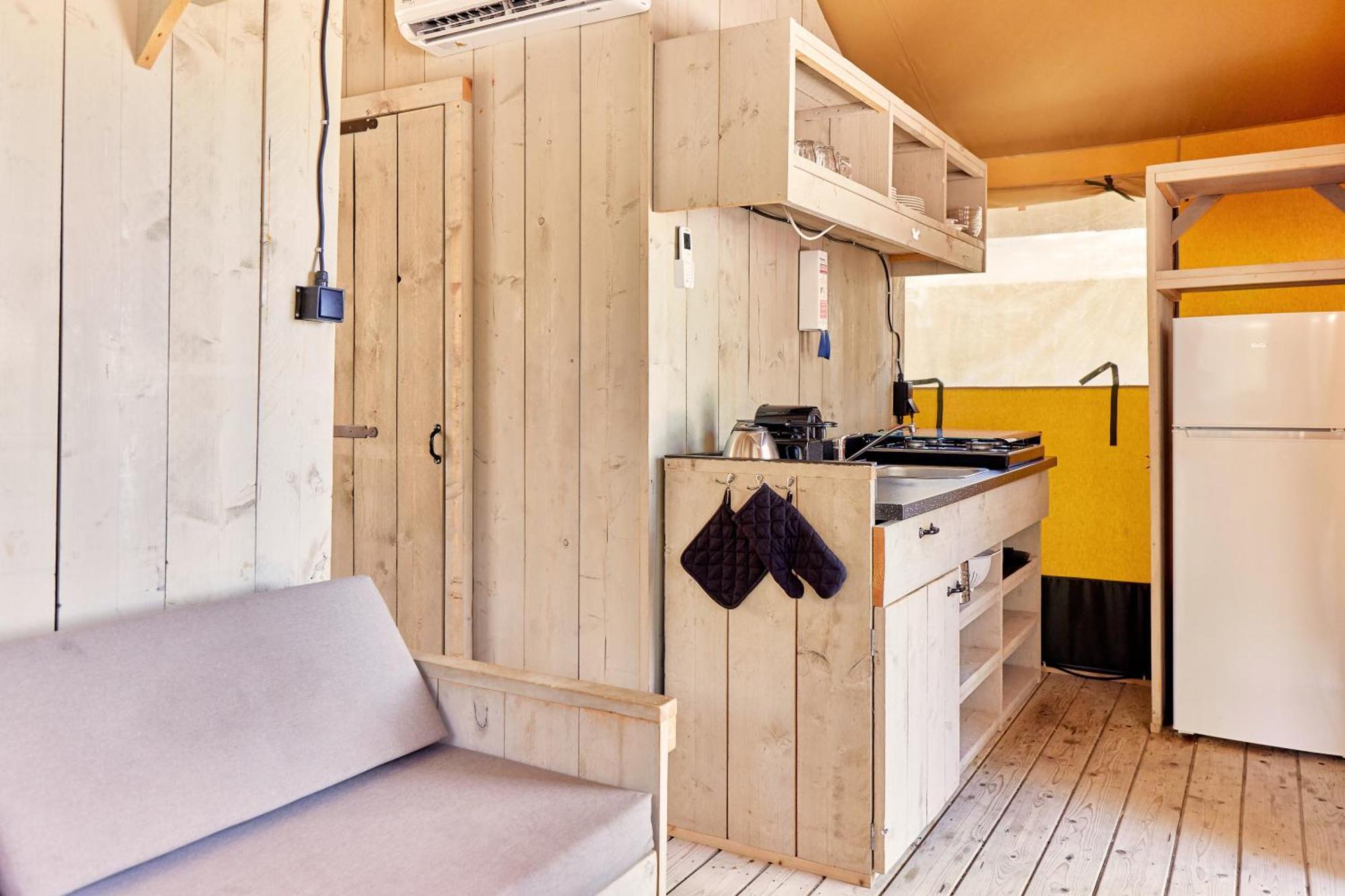 Отель Glamping At Sardinia Альгеро Экстерьер фото